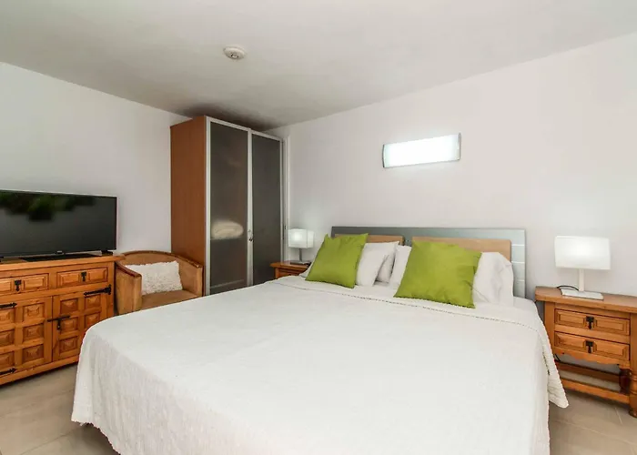 Isabel Sol Villa Costa Adeje